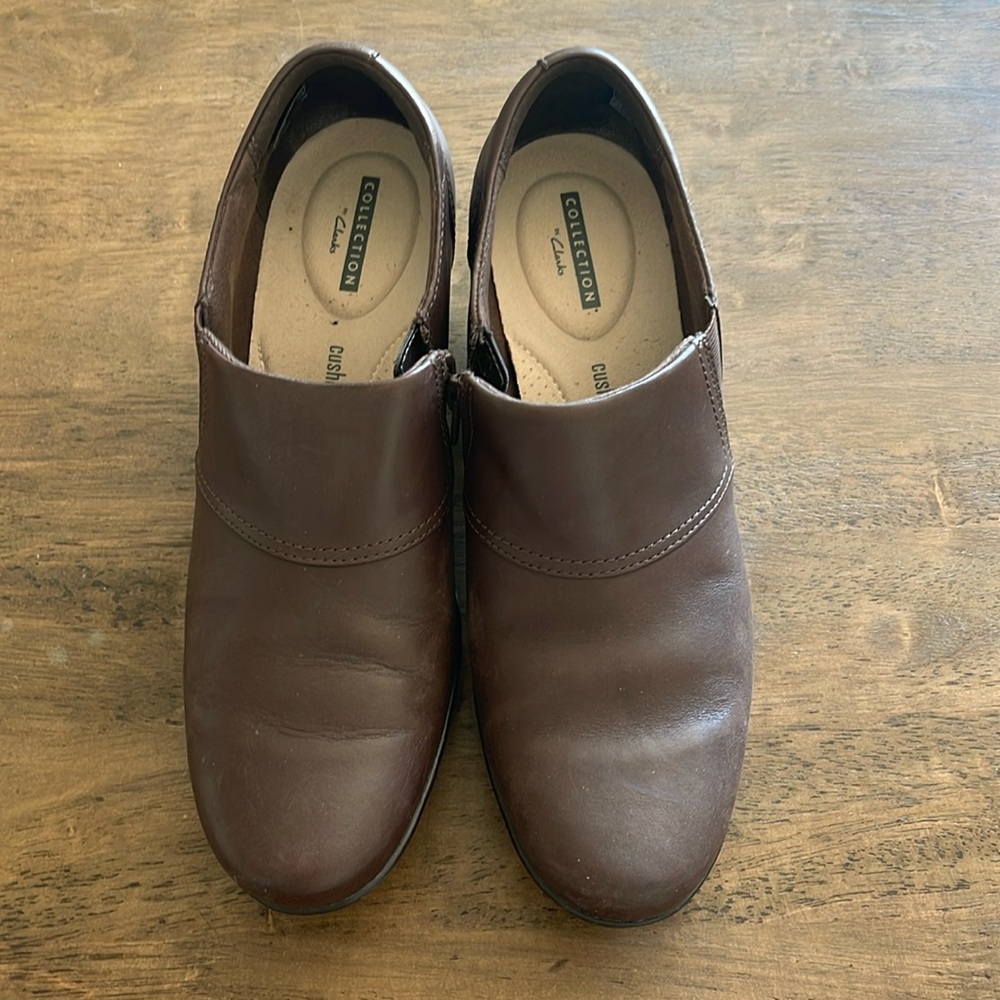 Clark’s. Low wear. Size 9.5